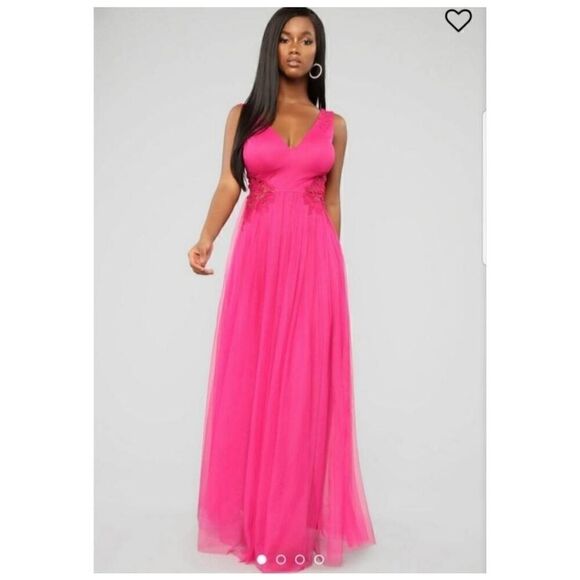 Fashion Nova Size S The One You Dream Of Mesh Maxi Dress Fushia Q19 - Picture 1 of 9